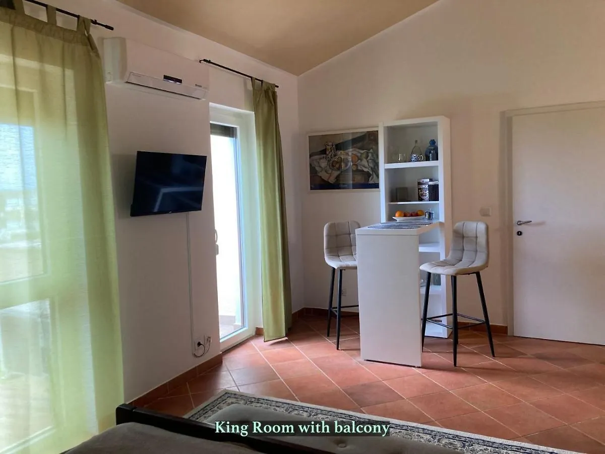 Bonvenon2Volme Apt&Room Pula 0*,